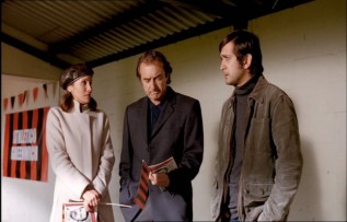 George Irving as Montgomery Hirst